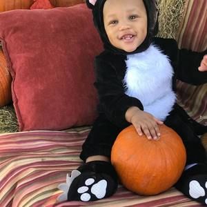 Meet your Posher, Deloris